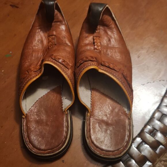 Alladin Leather Shoes Slippers - Picture 3 of 9